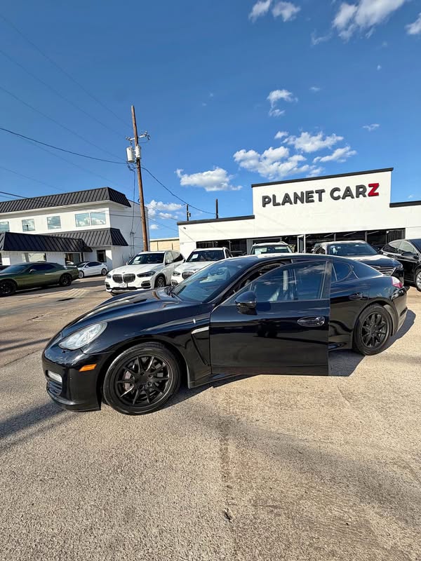 2012 Porsche Panamera - 4 Sedan 4D