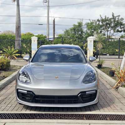2018 Porsche Panamera - 4S Sport Turismo Sedan 4D