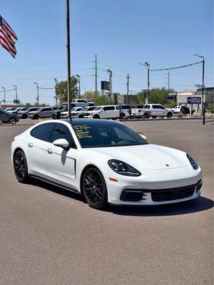 2018 Porsche Panamera - Panamera