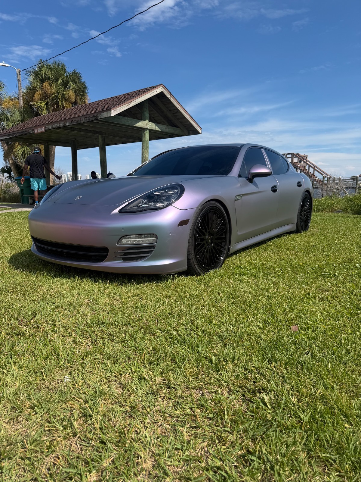 2011 Porsche Panamera 2