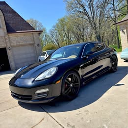 2010 Porsche Panamera 4s