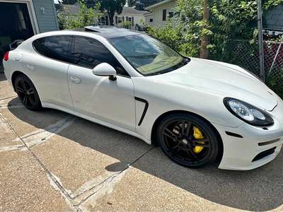 2014 Porsche Panamera - 4S Sedan 4D