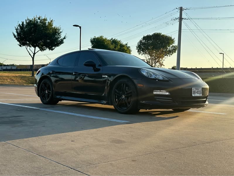 2011 Porsche Panamera - Sedan 4D