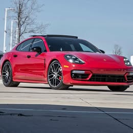 2023 Porsche Panamera