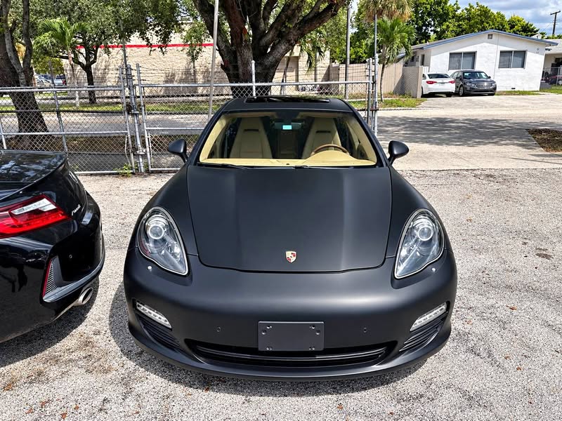 2012 Porsche Panamera - 4 s