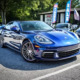 2020 Porsche PANAMERA