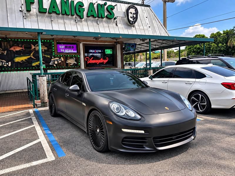 2016 Porsche Panamera - Edition Sedan 4D