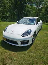 2015 Porsche Panamera GTS