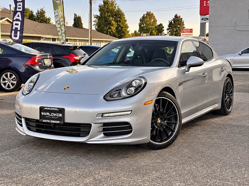 2016 Porsche Panamera - 4 Sedan 4D