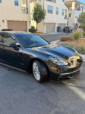 2018 Porsche Panamera - Panamera