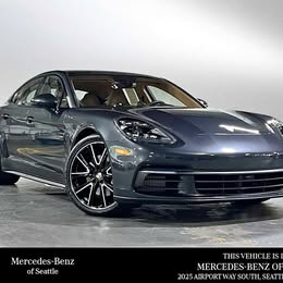 2018 Porsche Panamera 4S