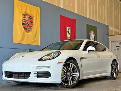 2014 Porsche Panamera S E-Hybrid Sedan 4D