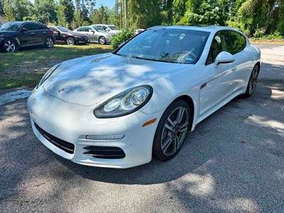 2014 Porsche Panamera - Sedan 4D