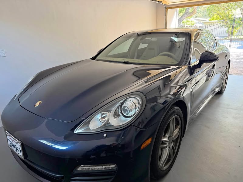 2013 Porsche Panamera - 4S E-Hybrid Executive Sedan 4D