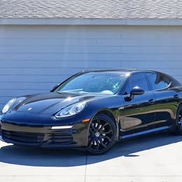 2016 Porsche Panamera
