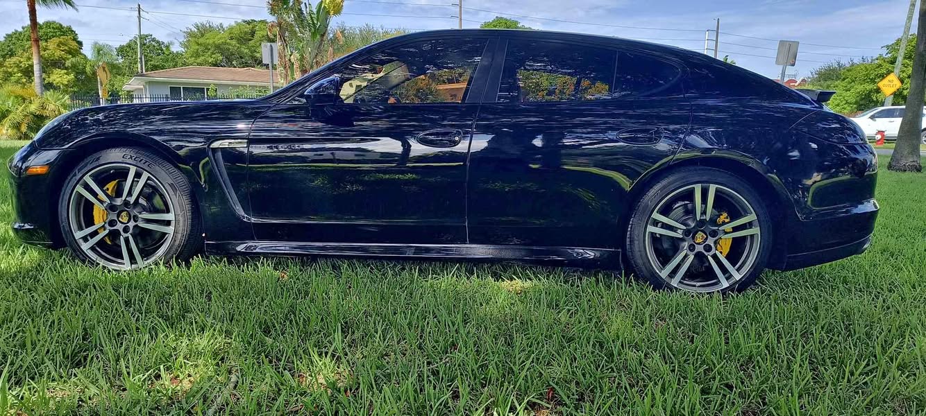 2013 Porsche Panamera - S Sedan 4D