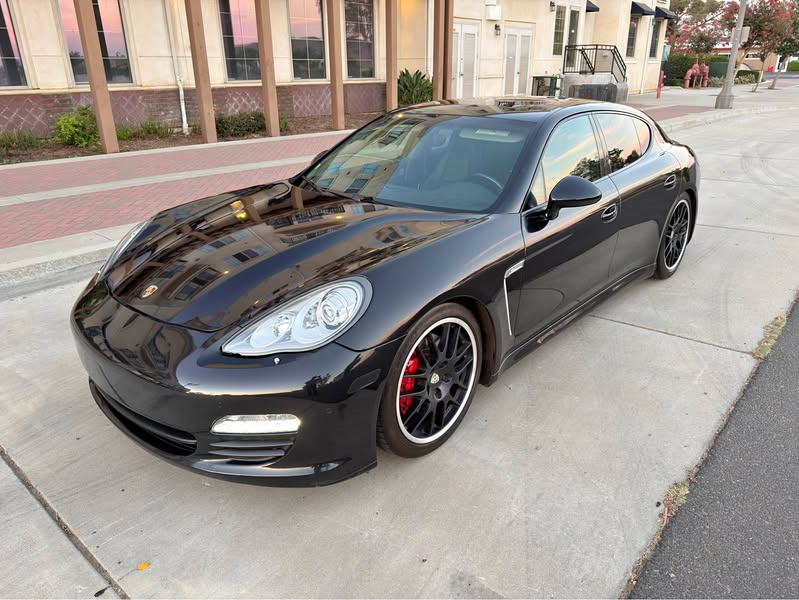 2012 Porsche Panamera