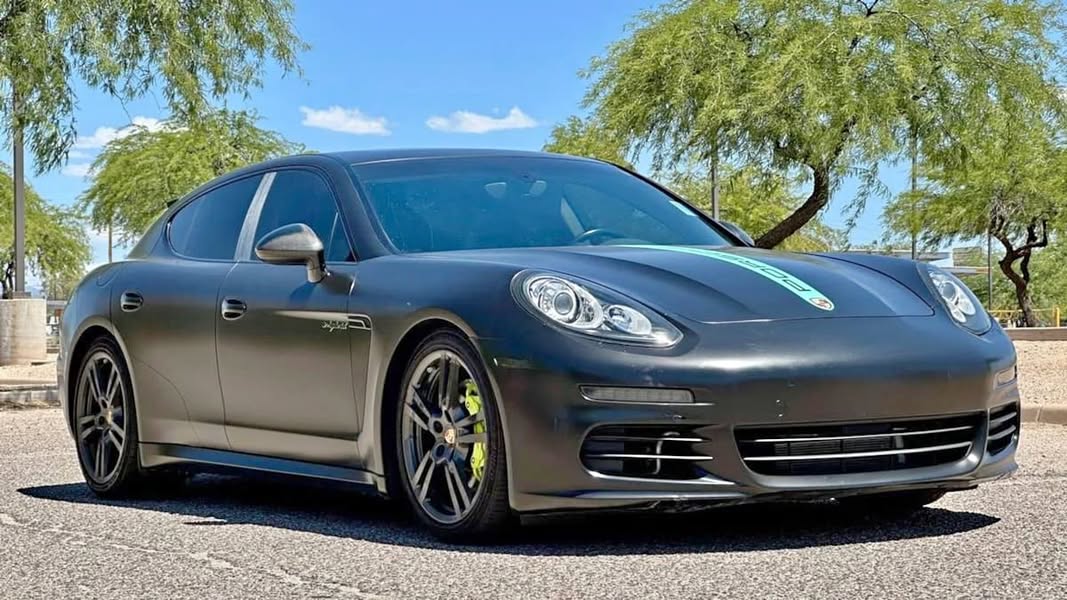 2016 Porsche Panamera S E-Hybrid