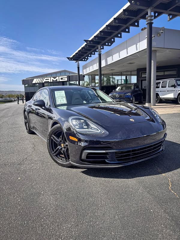 2019 Porsche Panamera