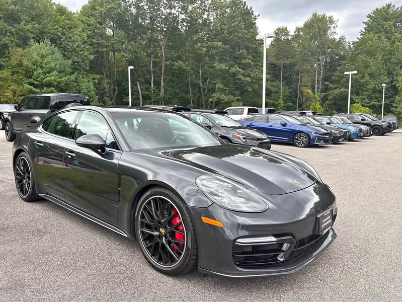 2020 Porsche Panamera - GTS Sedan 4D
