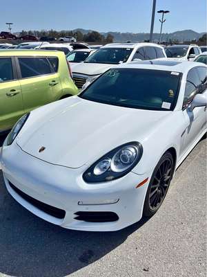 2016 Porsche Panamera - Panamera