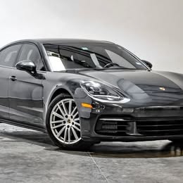2018 Porsche Panamera Panamera