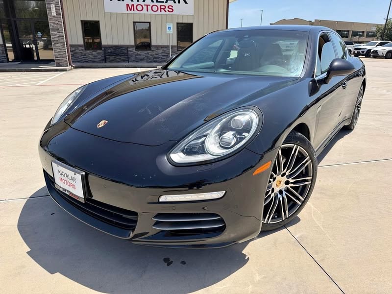 2015 Porsche Panamera