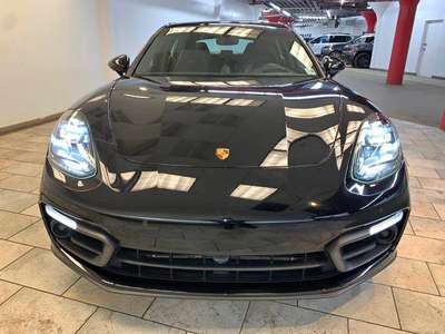 2023 Porsche Panamera - 4 Platinum Edition Sedan 4D