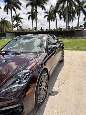 2023 Porsche Panamera - 4 Platinum Edition Sedan 4D