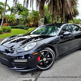 2016 Porsche Panamera
