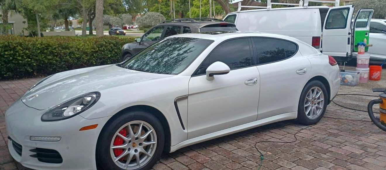 2014 Porsche Panamera - 4 Sedan 4D