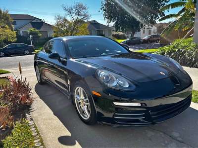 2014 Porsche Panamera - 4 Sedan 4D