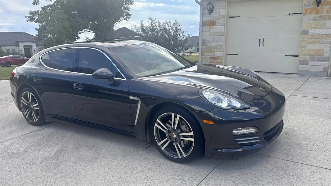 2010 Porsche panamera 4s