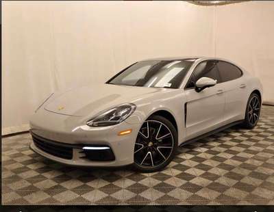 2019 Porsche Panamera