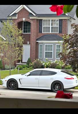 2010 Porsche Panamera - 4 Platinum Edition Sedan 4D