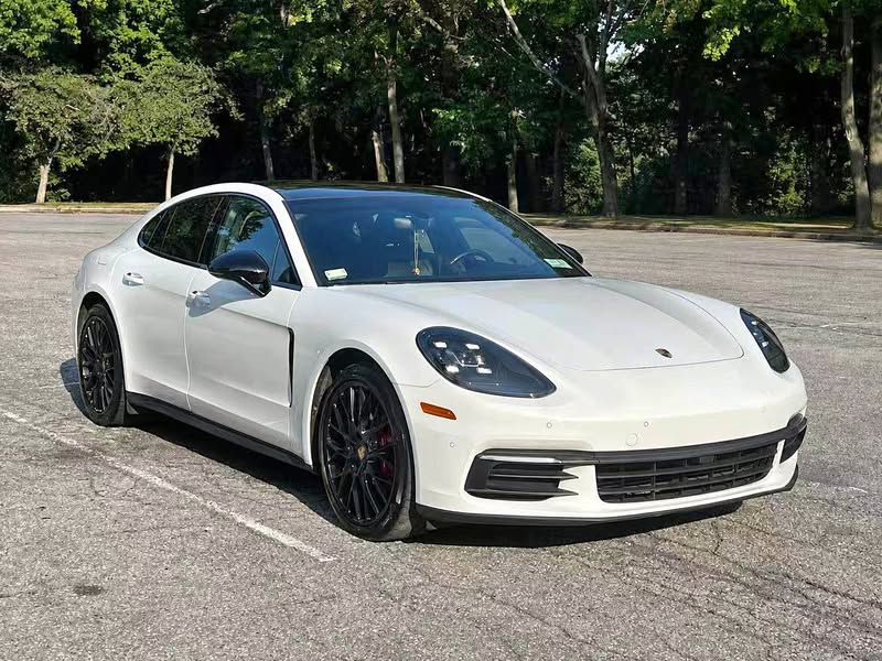 2017 Porsche Panamera - 4 Sedan 4D