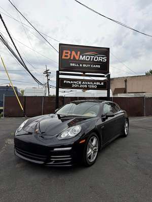 2015 Porsche Panamera - Sedan 4D