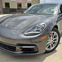 2020 Porsche Panamera