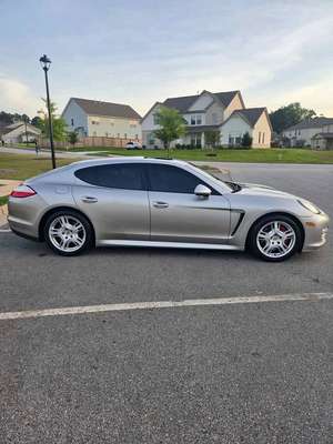 2011 Porsche Panamera - 4 Executive Sedan 4D
