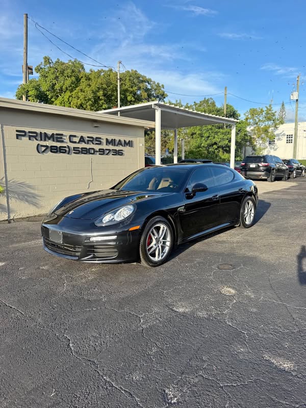 2016 Porsche Panamera - 4 Edition Sedan 4D