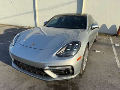 2017 Porsche Panamera - Panamera