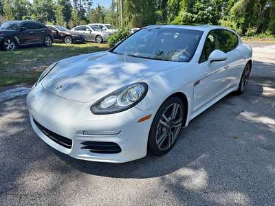 2014 Porsche Panamera - Base 4dr Sedan