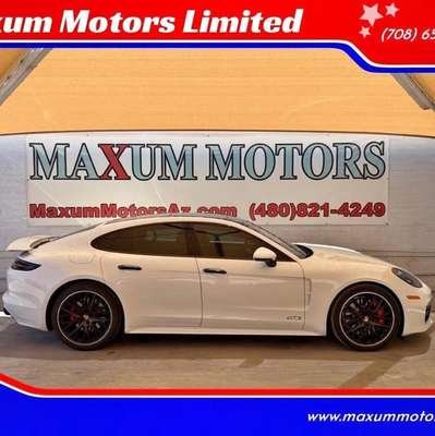 2019 Porsche Panamera GTS  4dr Sedan