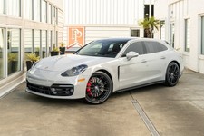2023 Porsche Panamera 4S