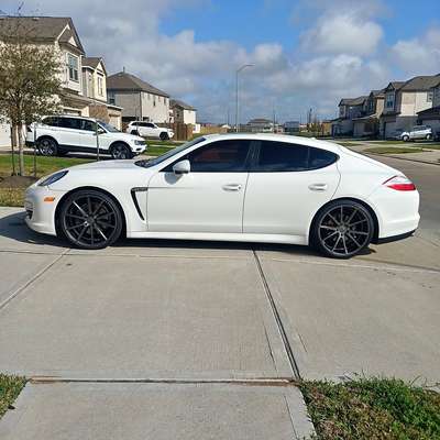 2012 Porsche Panamera - Sedan 4D