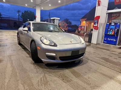 2012 Porsche Panamera