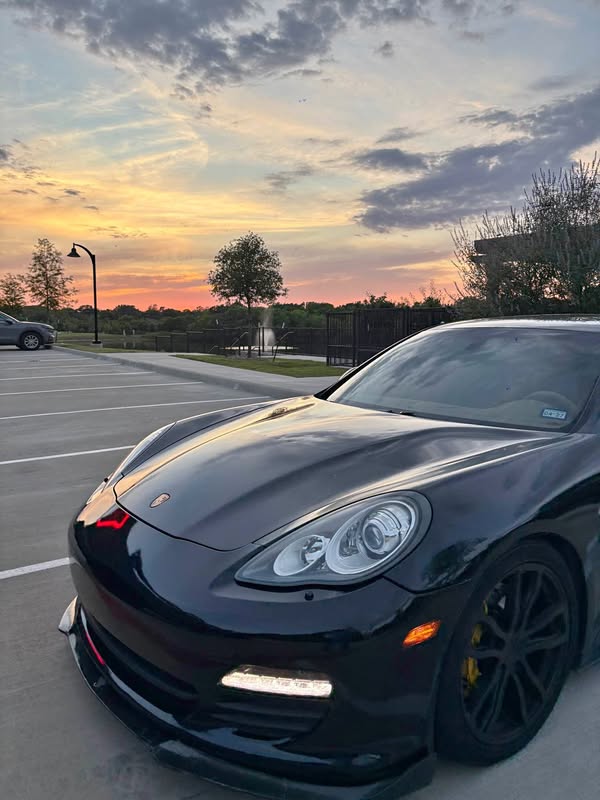 2011 Porsche Panamera - 4 Sedan 4D