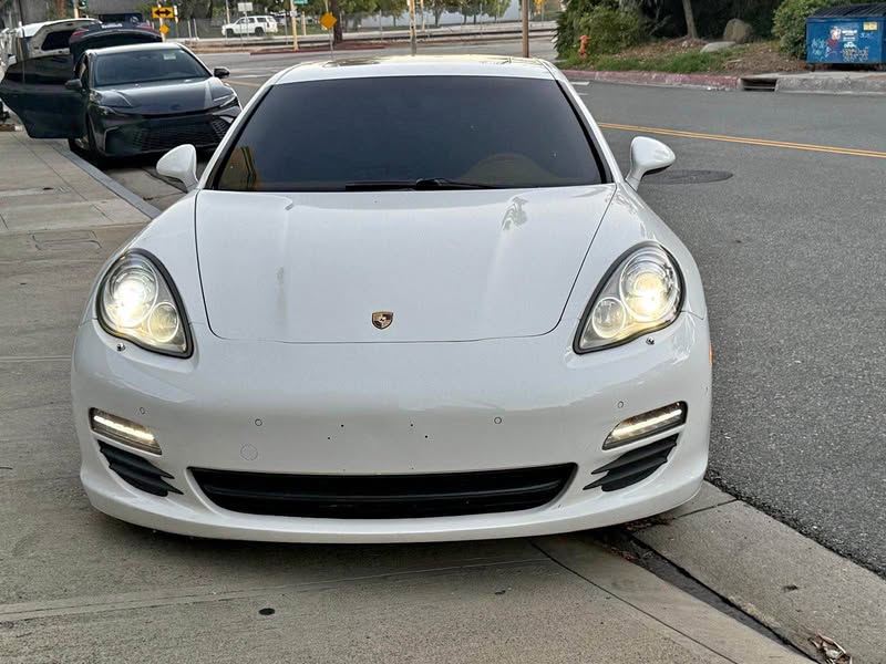 2012 Porsche Panamera - 4 Sedan 4D
