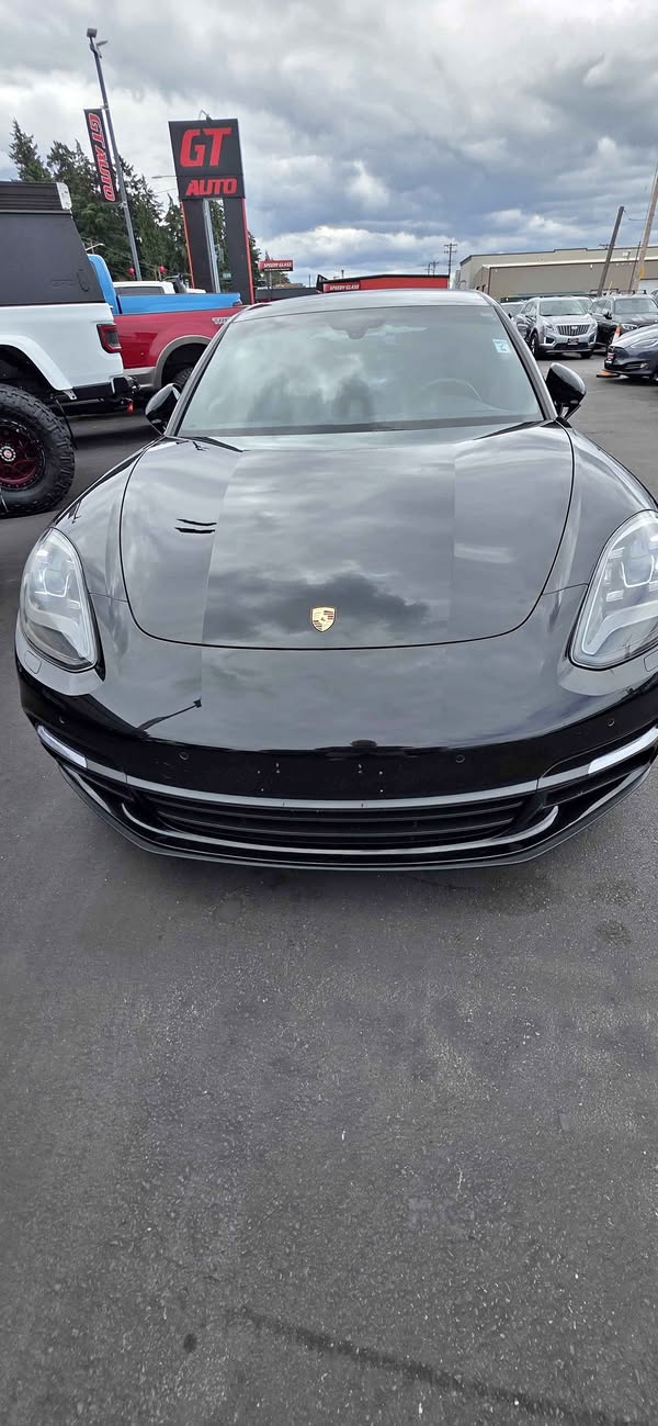 2018 Porsche Panamera - 4 Sedan 4D