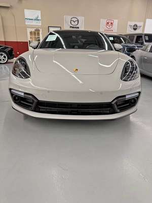 2020 Porsche Panamera - GTS Sedan 4D